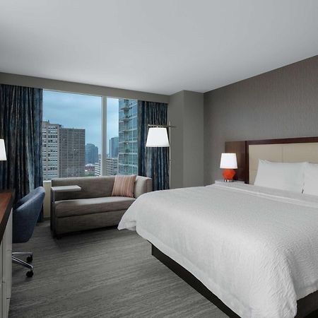 Hampton Inn Chicago Mccormick Place Εξωτερικό φωτογραφία