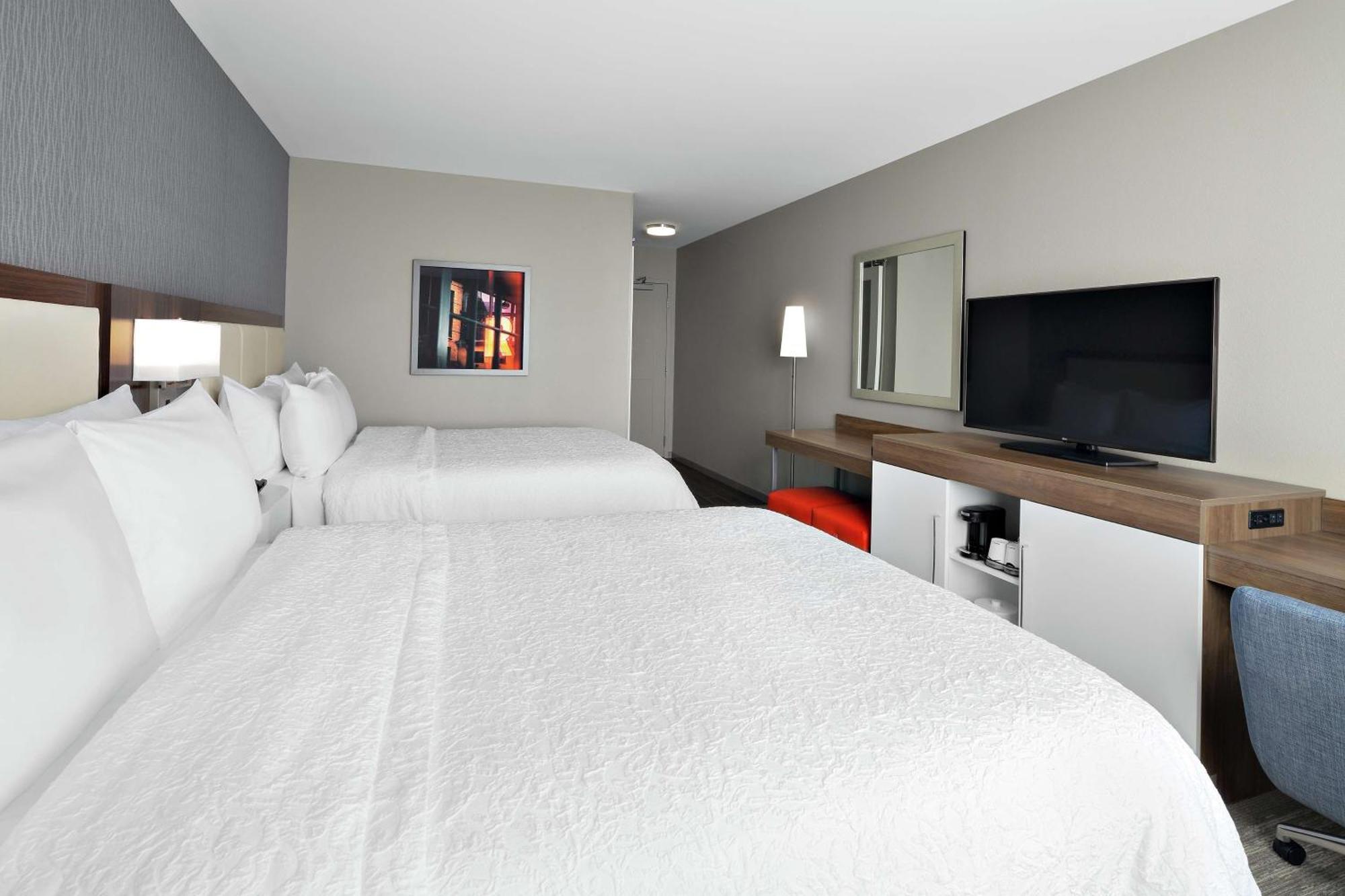 Hampton Inn Chicago Mccormick Place Εξωτερικό φωτογραφία